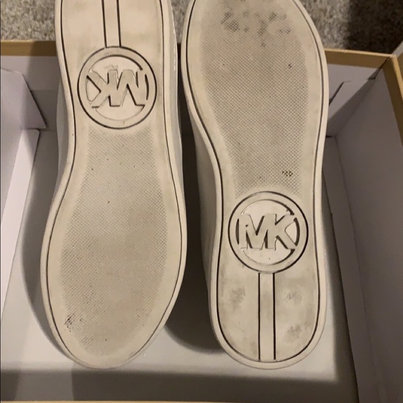 Michael Kors Shoes - Picture 2 of 2
